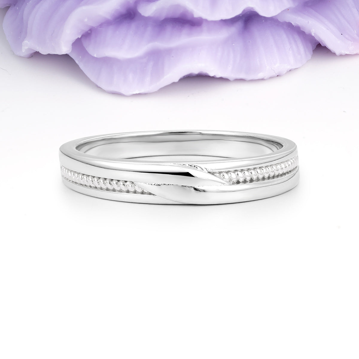 Contrast?Finish Intertwined Twist Milgrain Detail Wedding Ring - Additional view