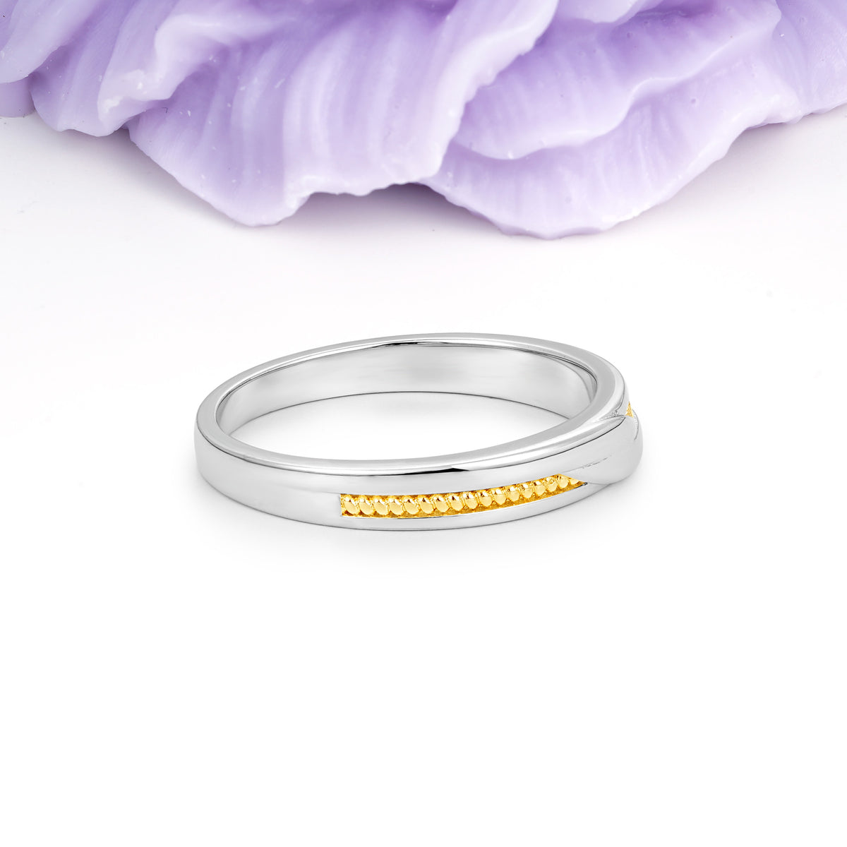 Contrast?Finish Intertwined Twist Milgrain Detail Wedding Ring - Additional view