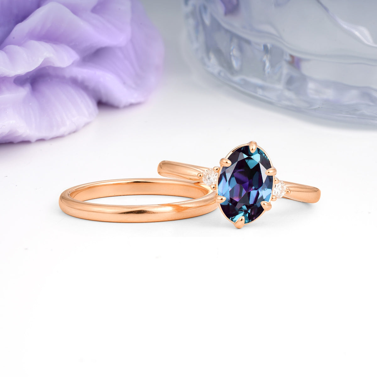Clean Line Two Piece Oval Cut Main Stone Dual Side Accent Daily Wear Alexandrite Bridal Ring Set - Additional view