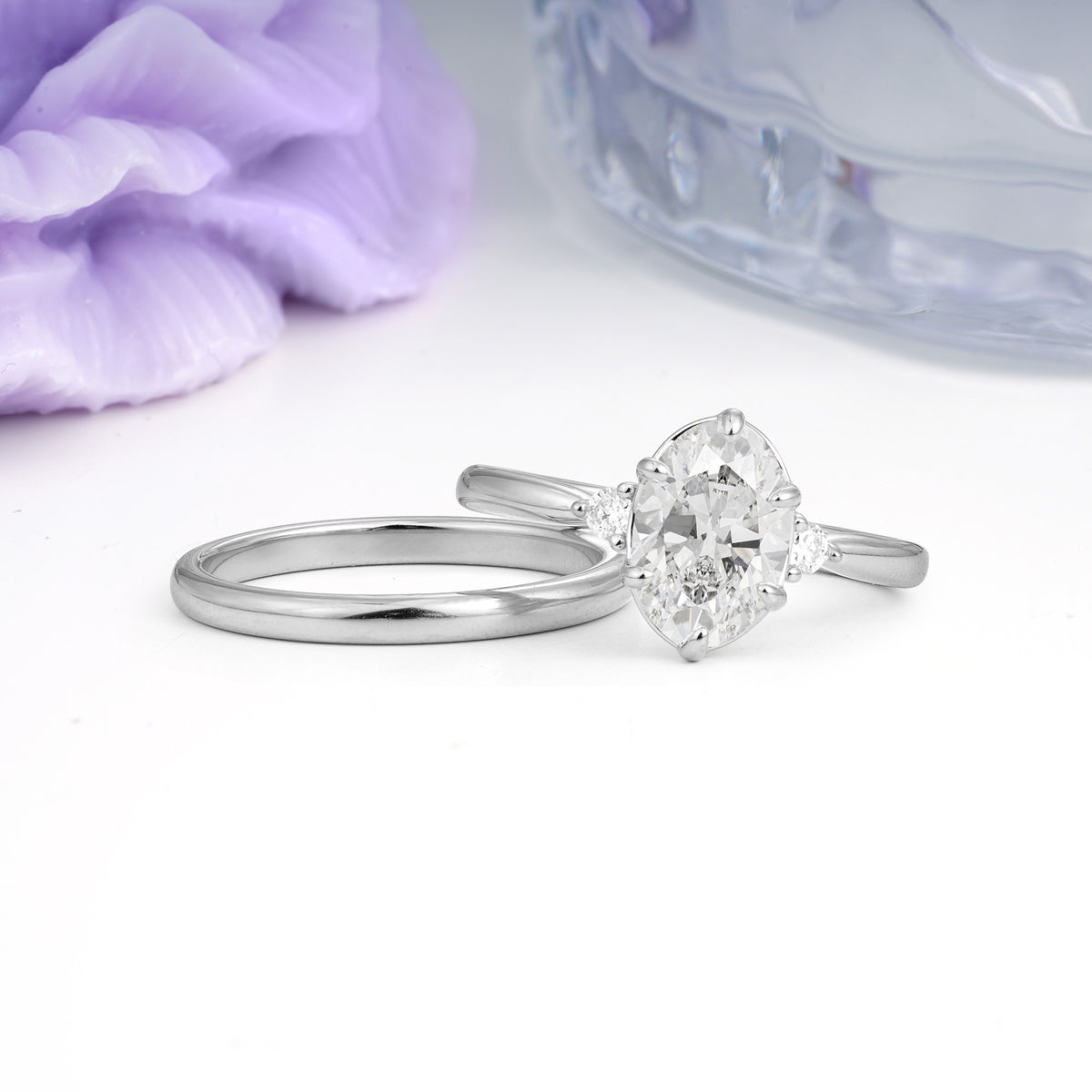 Clean Line Two Piece Oval Cut Main Stone Dual Side Accent Daily Wear Moissanite Bridal Ring Set - Additional view