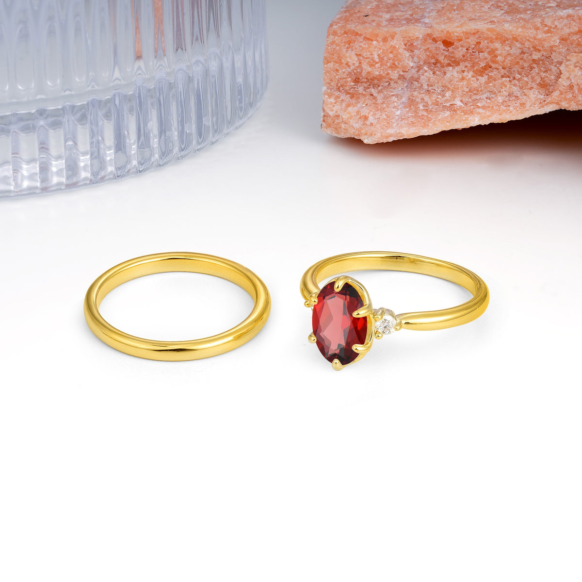 Clean Line Two Piece Oval Cut Main Stone Dual Side Accent Daily Wear Garnet Bridal Ring Set - Additional view