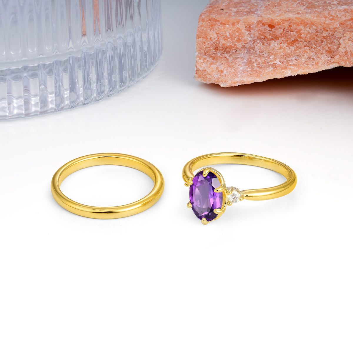 Clean Line Two Piece Oval Cut Main Stone Dual Side Accent Daily Wear Amethyst Bridal Ring Set - Additional view