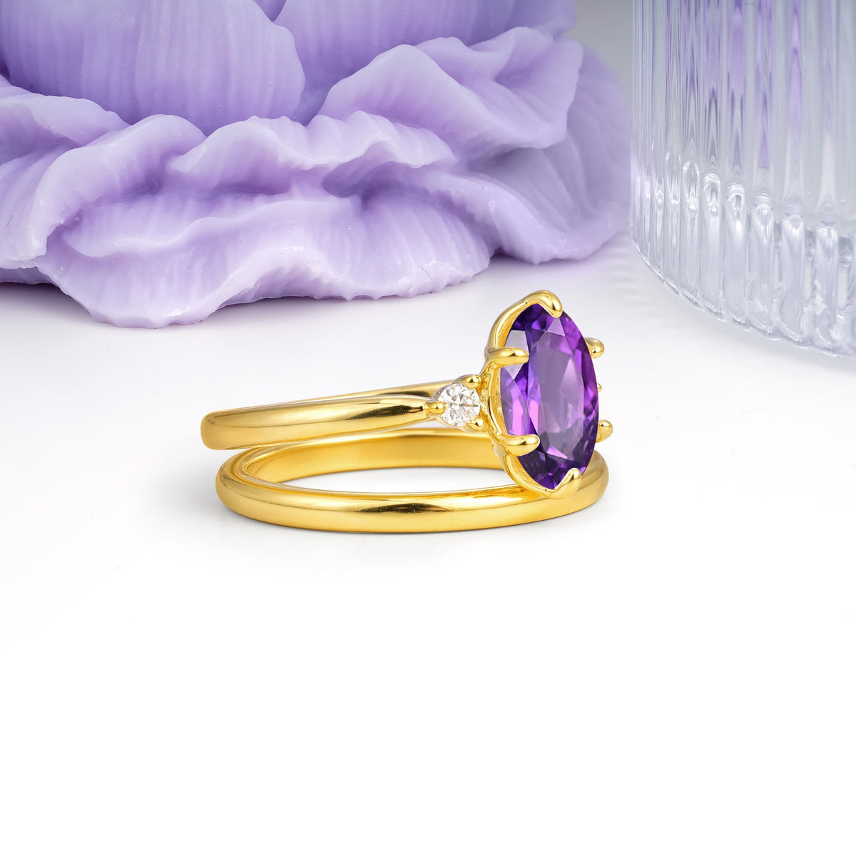 Clean Line Two Piece Oval Cut Main Stone Dual Side Accent Daily Wear Amethyst Bridal Ring Set - Additional view