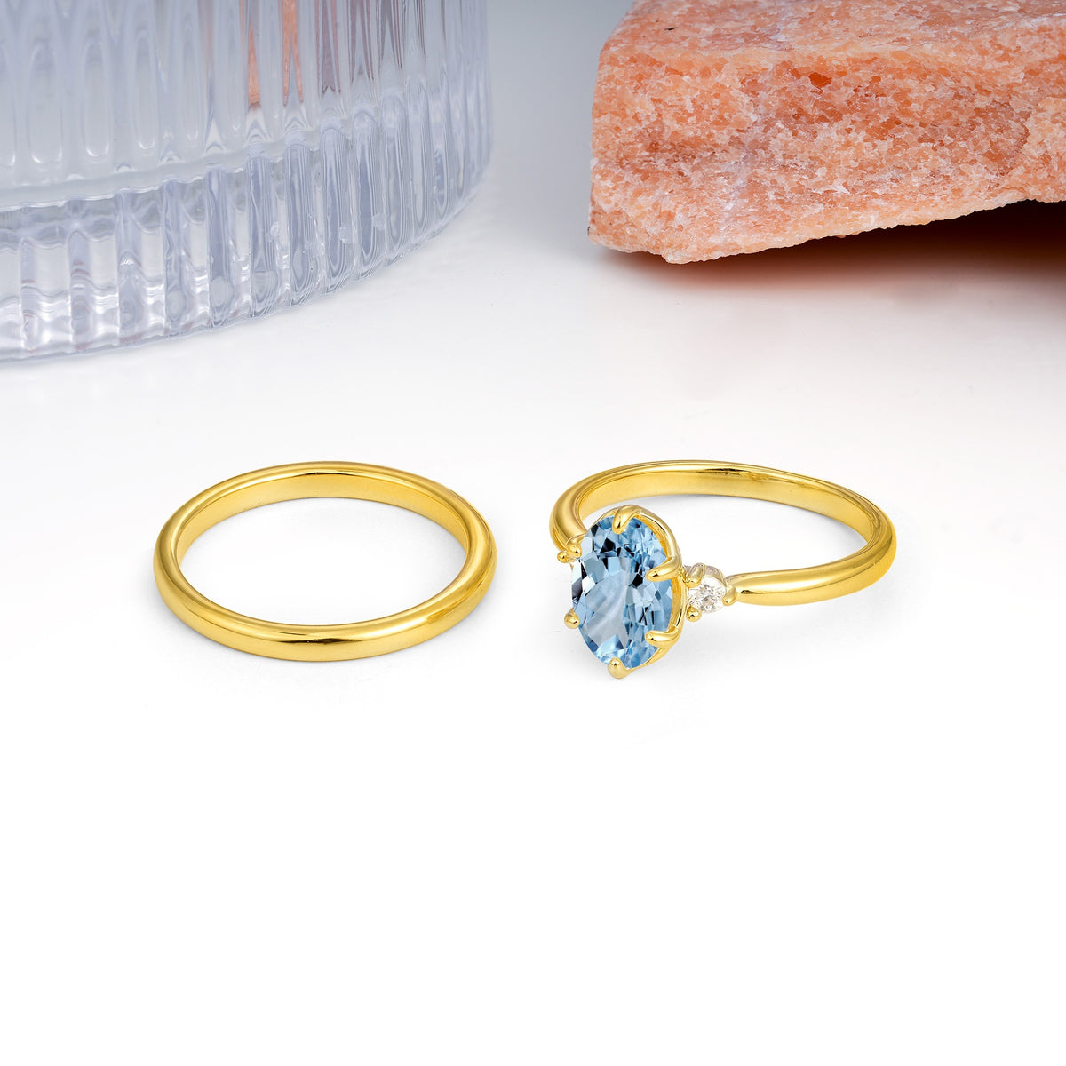 Clean Line Two Piece Oval Cut Main Stone Dual Side Accent Daily Wear Aquamarine Bridal Ring Set - Additional view
