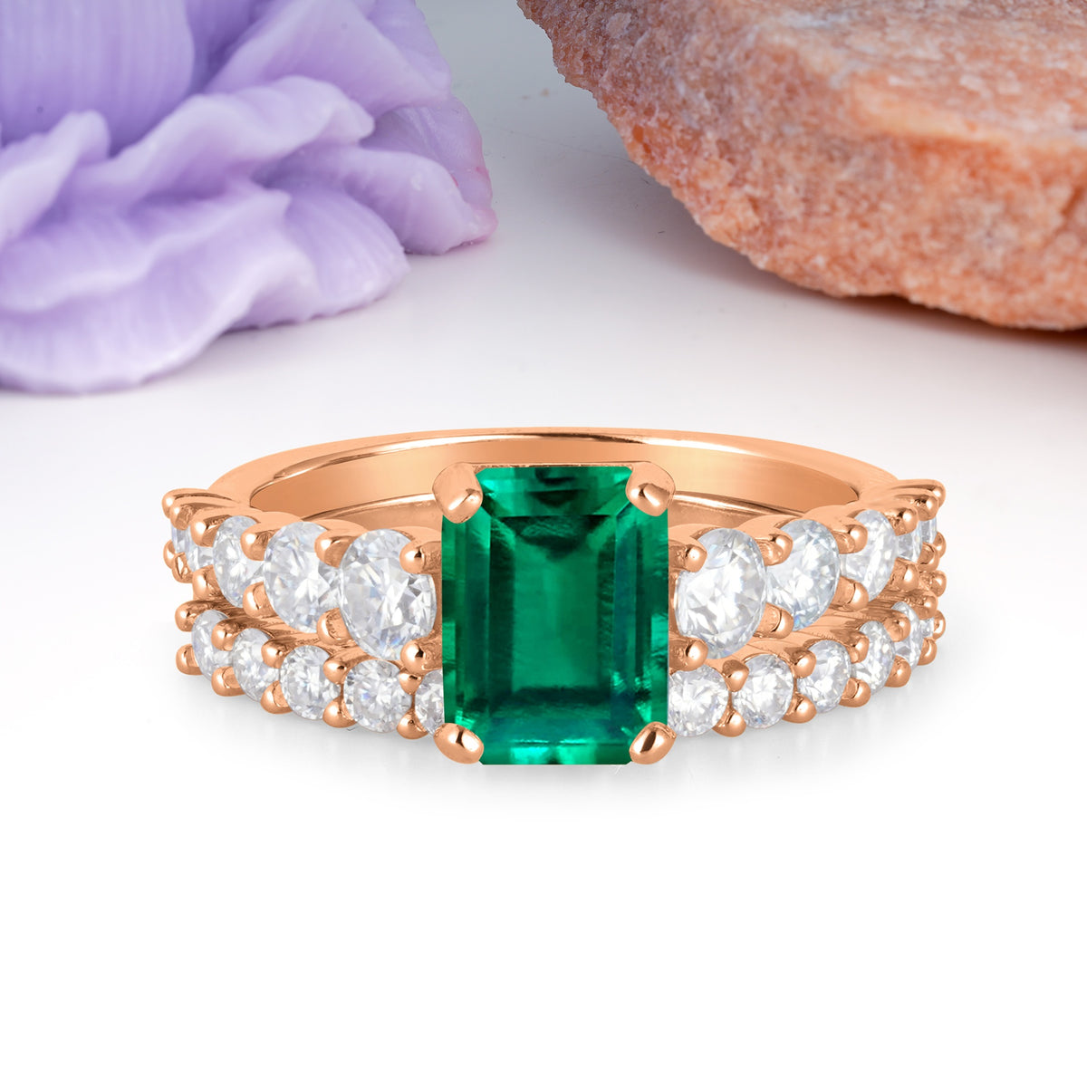 Grand Prong?Held Emerald Cut Emerald Bridal Ring Set - Additional view