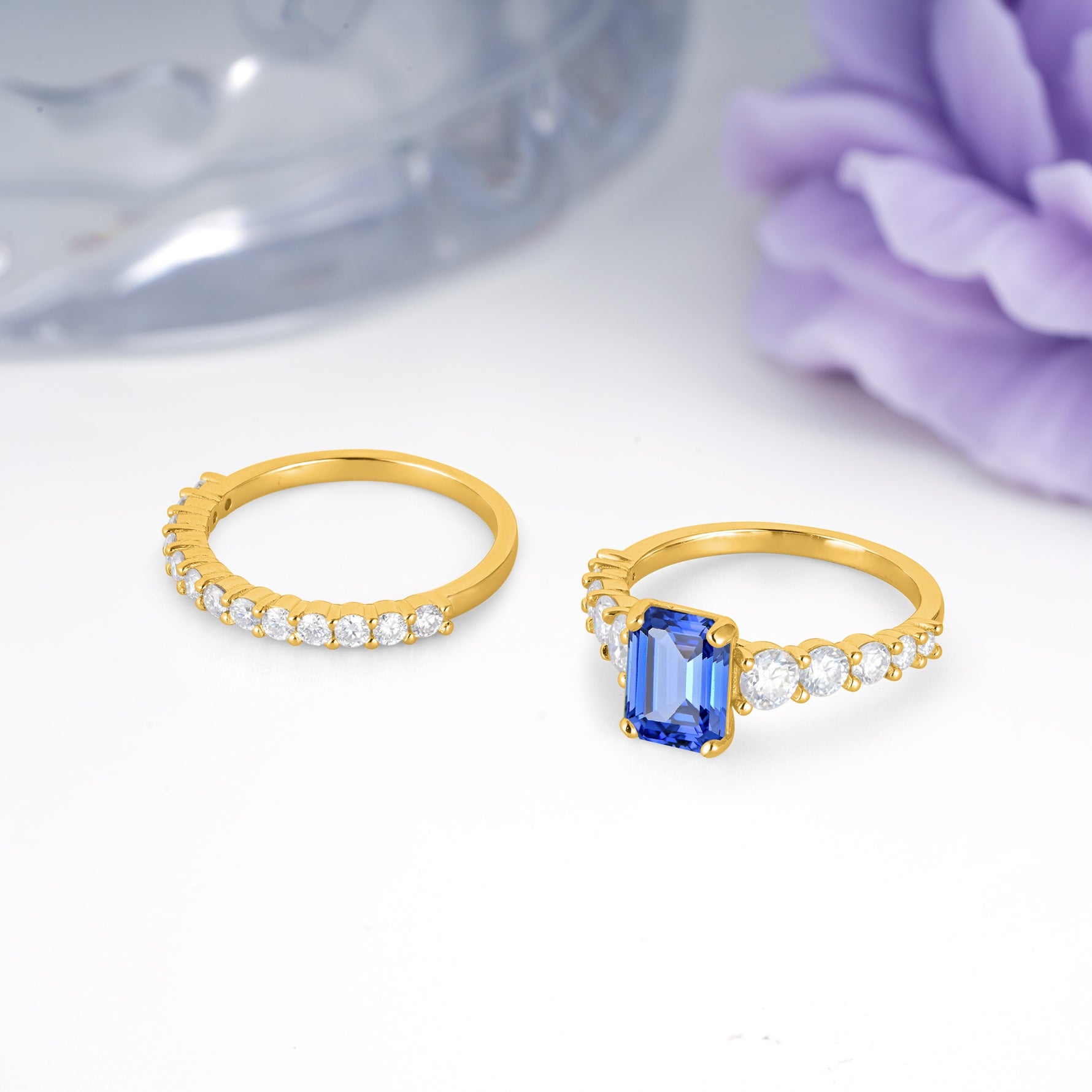 Grand Prong?Held Emerald Cut Sapphire Bridal Ring Set - Additional view