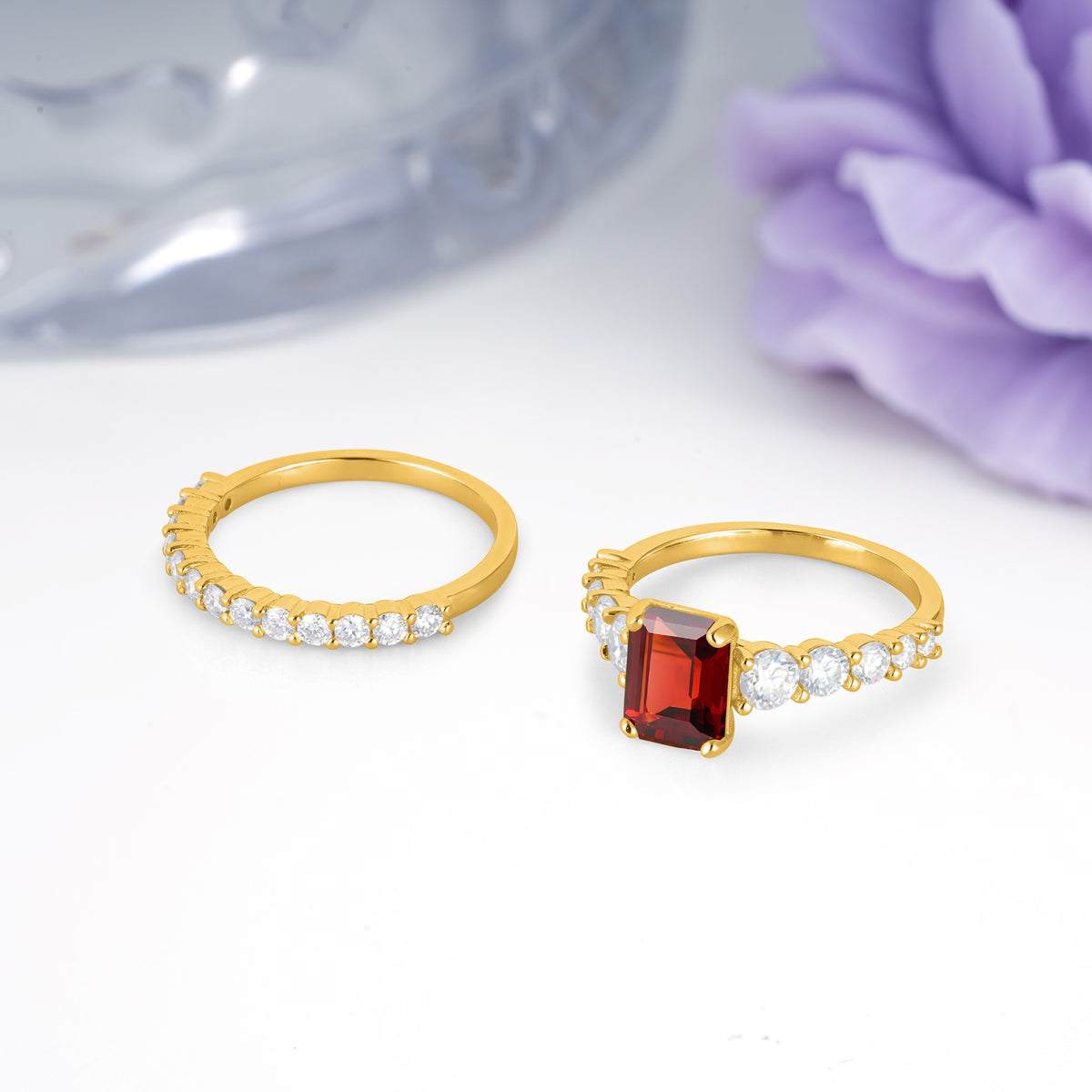 Grand Prong?Held Emerald Cut Garnet Bridal Ring Set - Additional view