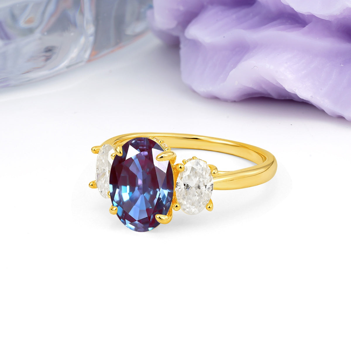 Three Stone Oval Center Solitaire Symmetric Oval Cut Side Ball Prong Smooth Shank Alexandrite Engagement Ring - Additional view