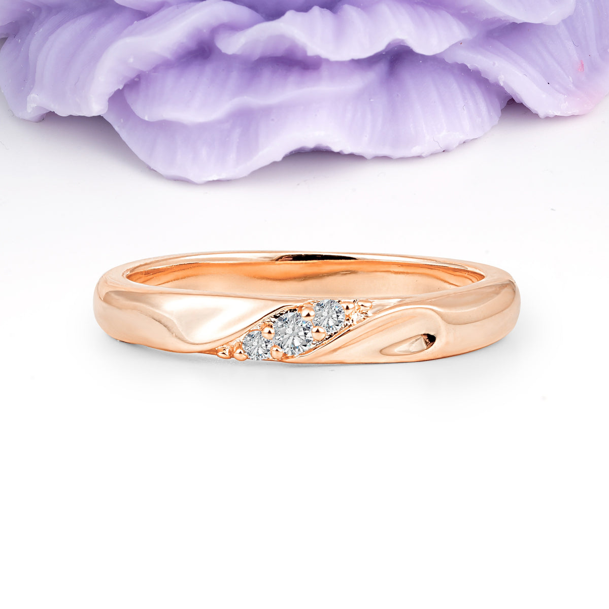 Distinctive Classic Round Cut Lab Diamond Three Stone Wedding Ring - Additional view