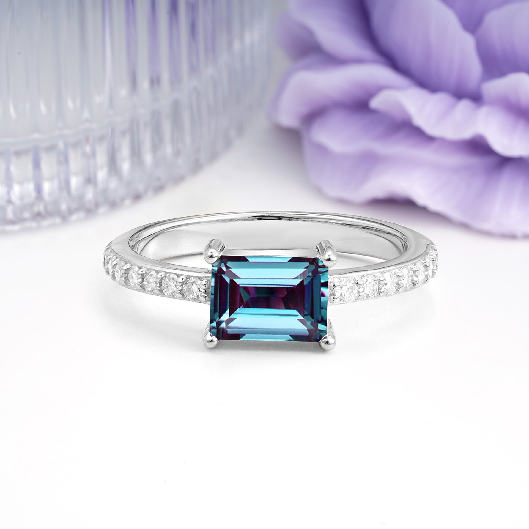 Distinctive And Luxurious 4-Prong Emerald Cut Alexandrite Engagement Rin - Additional view