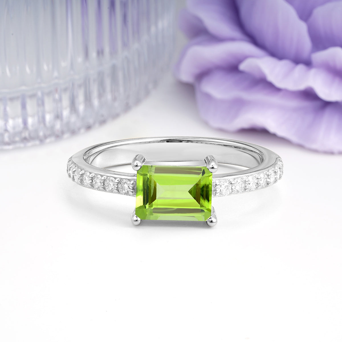 Distinctive And Luxurious 4-Prong Emerald Cut Peridot Engagement Rin - Additional view