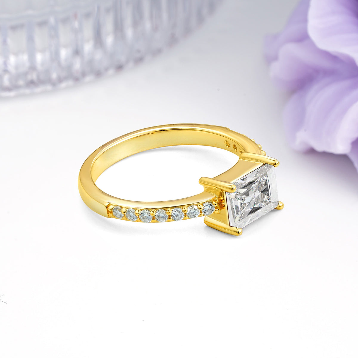 Distinctive And Luxurious 4-Prong Emerald Cut Moissanite Engagement Rin - Additional view
