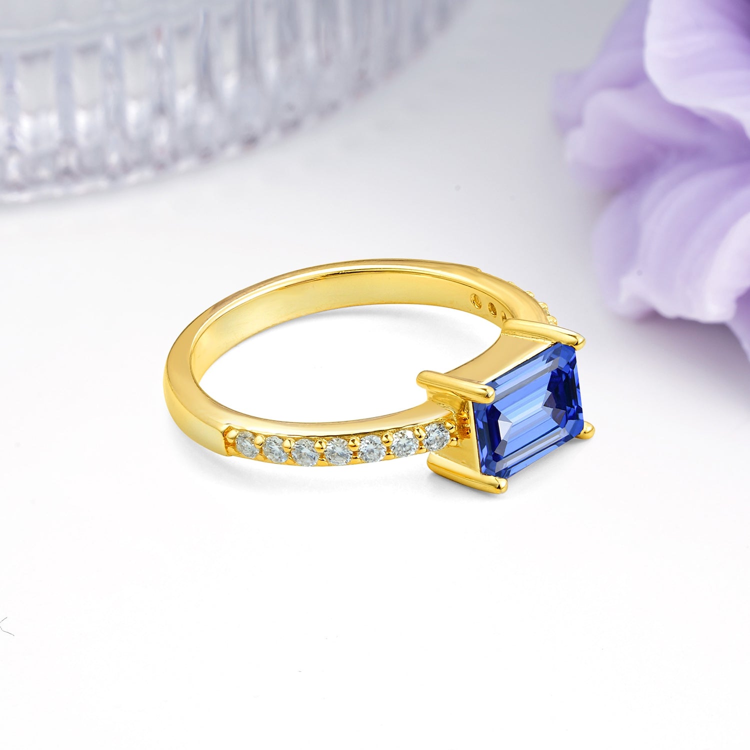Distinctive And Luxurious 4-Prong Emerald Cut Sapphire Engagement Rin - Additional view
