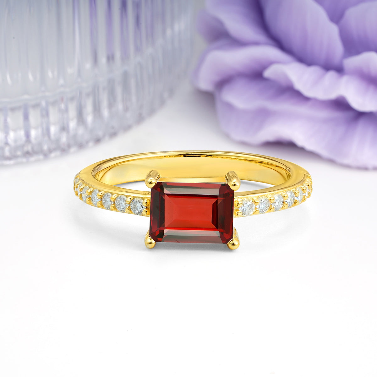 Distinctive And Luxurious 4-Prong Emerald Cut Garnet Engagement Rin - Additional view