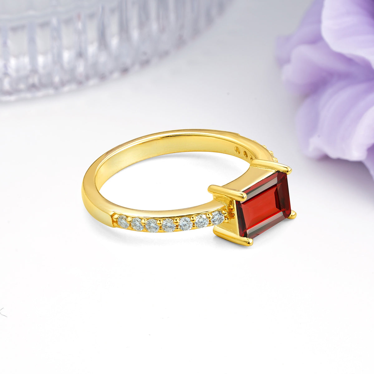 Distinctive And Luxurious 4-Prong Emerald Cut Garnet Engagement Rin - Additional view