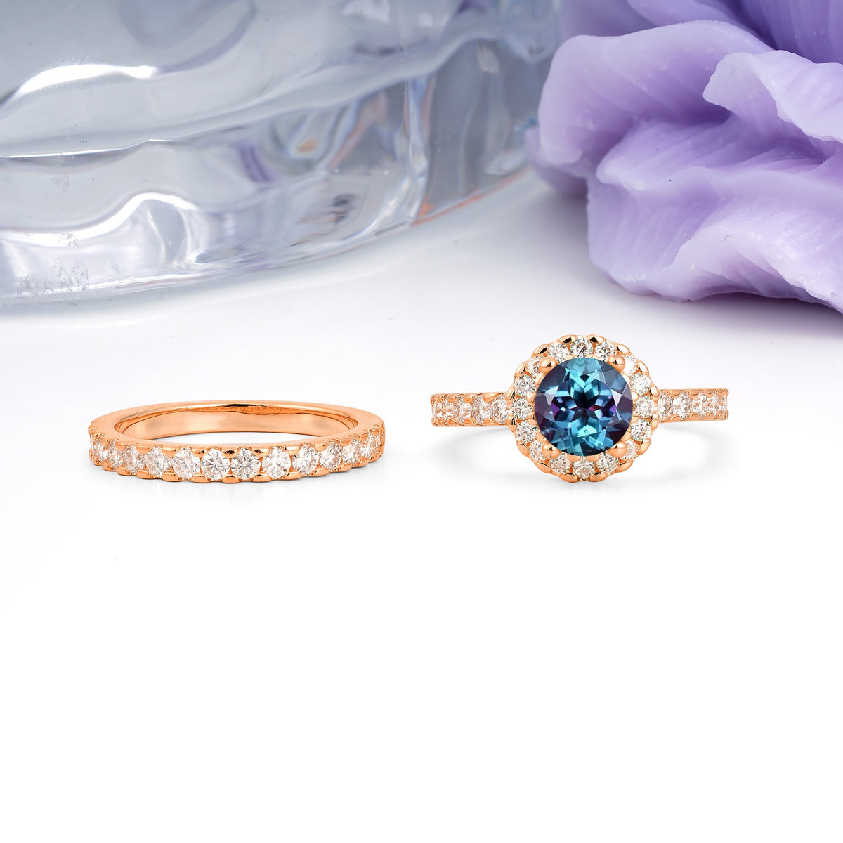 Classic, Luxurious 4-Prong Round Cut Alexandrite Bridal Ring Set - Additional view