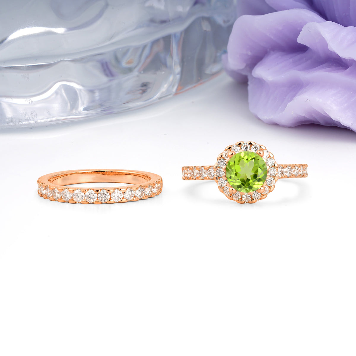 Classic, Luxurious 4-Prong Round Cut Peridot Bridal Ring Set - Additional view