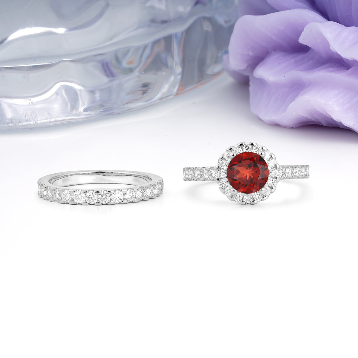 Classic, Luxurious 4-Prong Round Cut Garnet Bridal Ring Set - Additional view