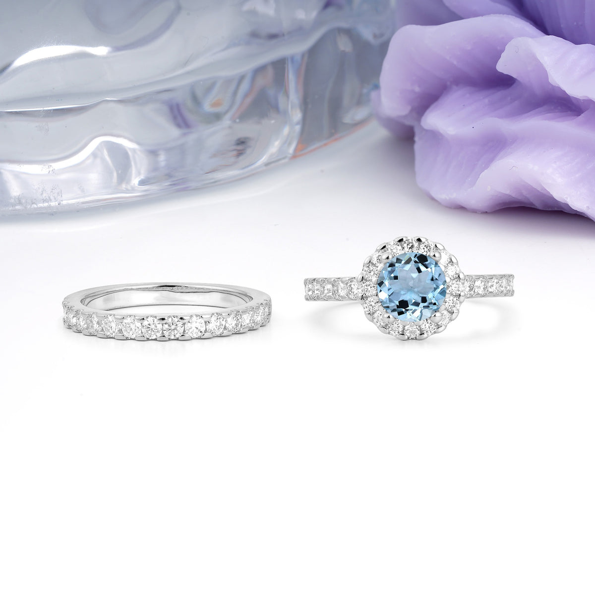 Classic, Luxurious 4-Prong Round Cut Aquamarine Bridal Ring Set - Additional view