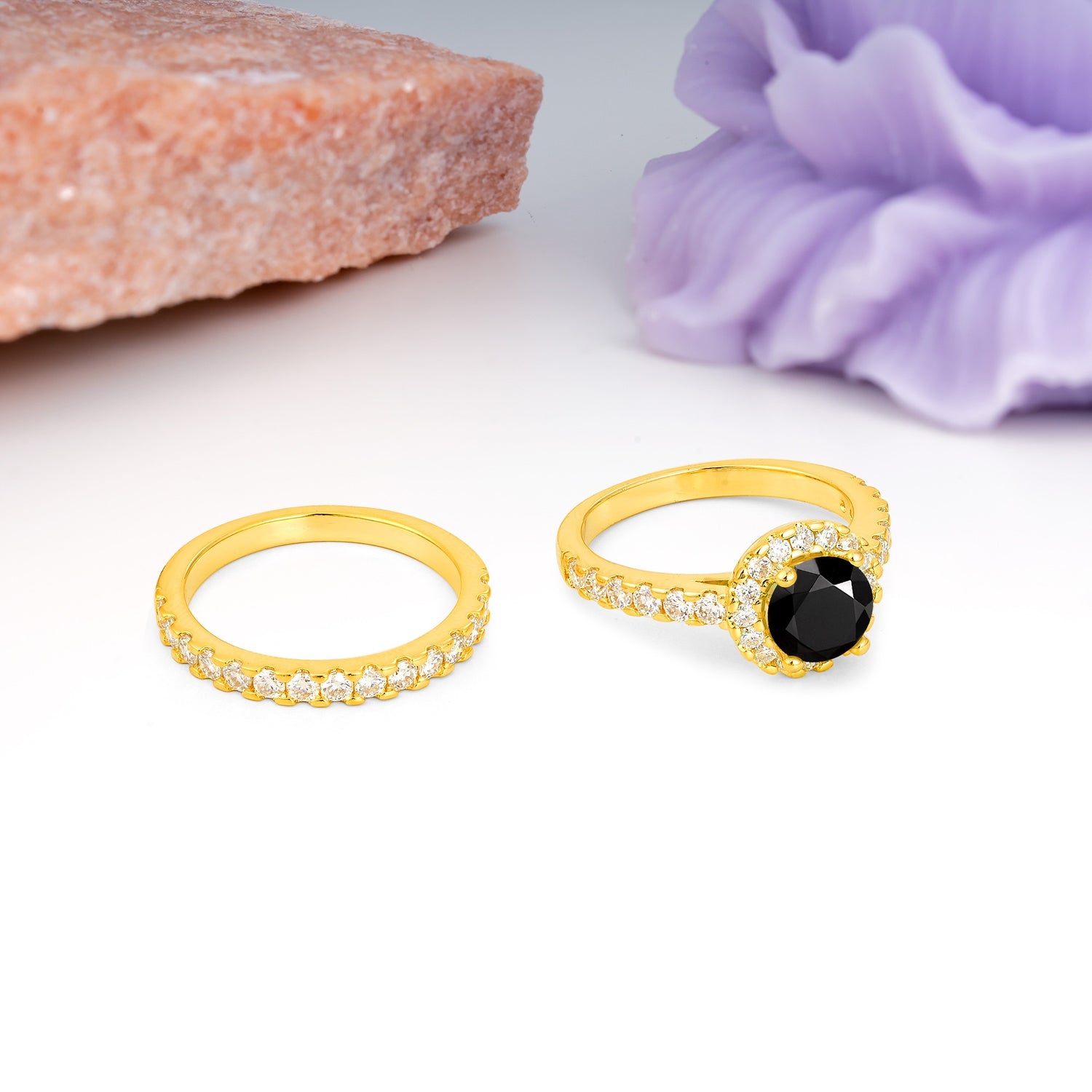 Classic, Luxurious 4-Prong Round Cut Black Onyx Bridal Ring Set - Additional view