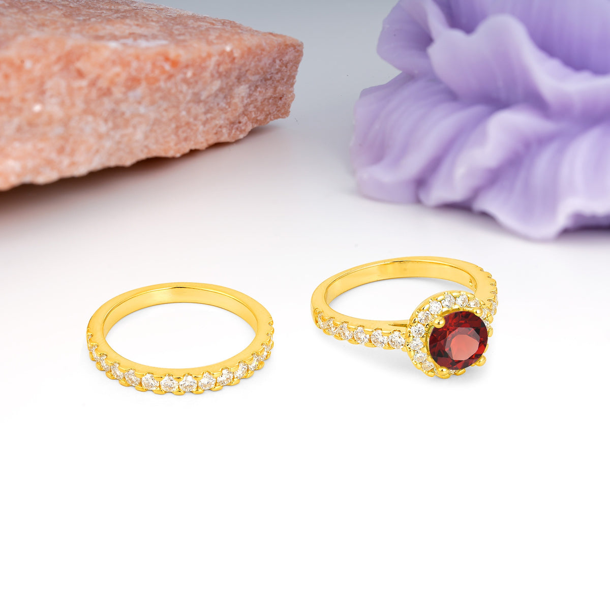 Classic, Luxurious 4-Prong Round Cut Garnet Bridal Ring Set - Additional view