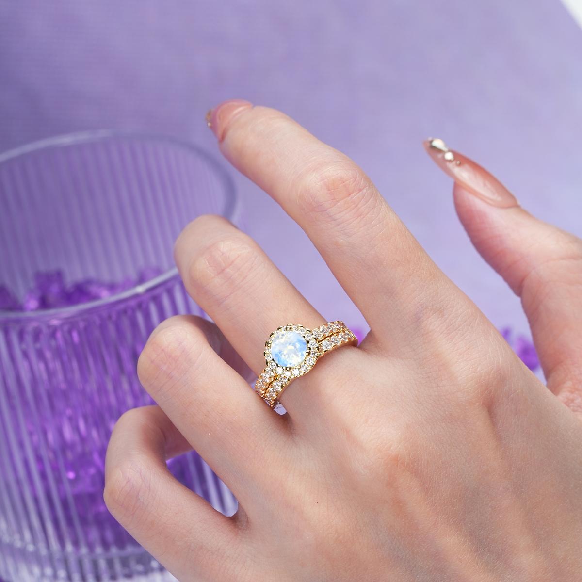 Classic, Luxurious 4-Prong Round Cut Moonstone Bridal Ring Set