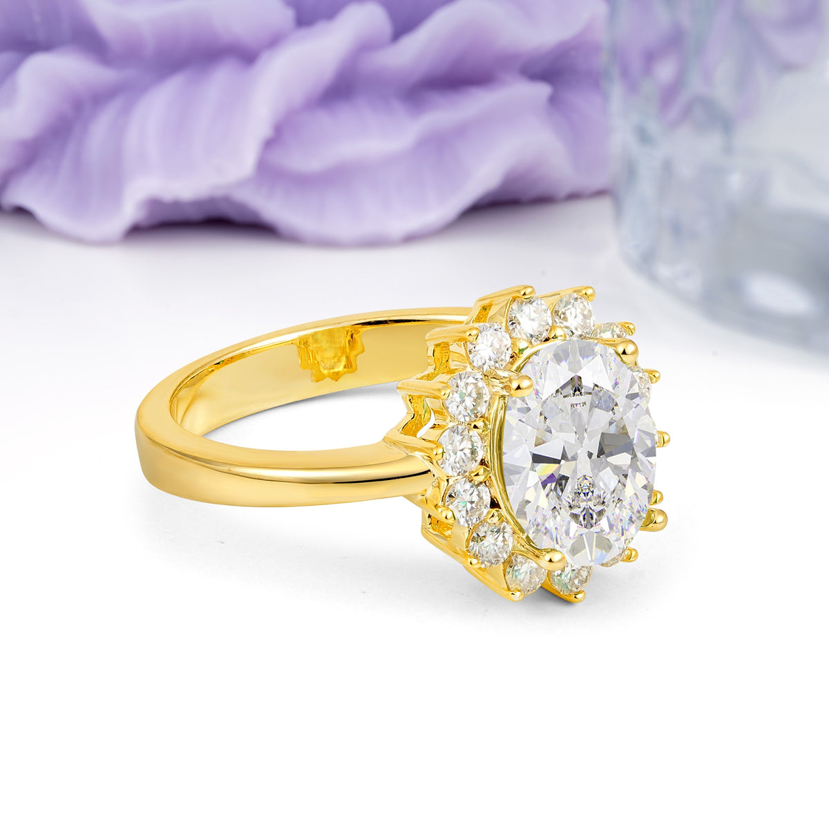 Luxury Classic 4-Prong Oval Cut Moissanite Engagement Ring - Additional view