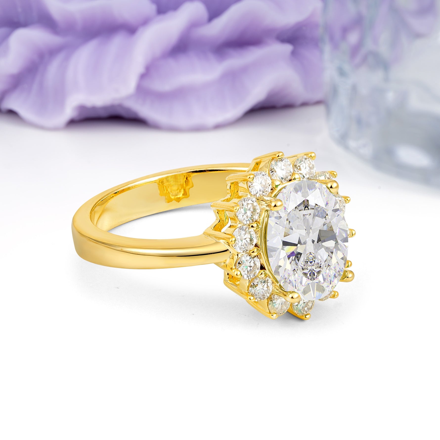 Luxury Classic 4-Prong Oval Cut Moissanite Engagement Ring - Additional view