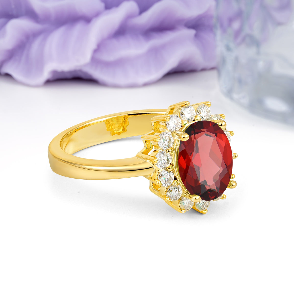 Luxury Classic 4-Prong Oval Cut Garnet Engagement Ring - Additional view