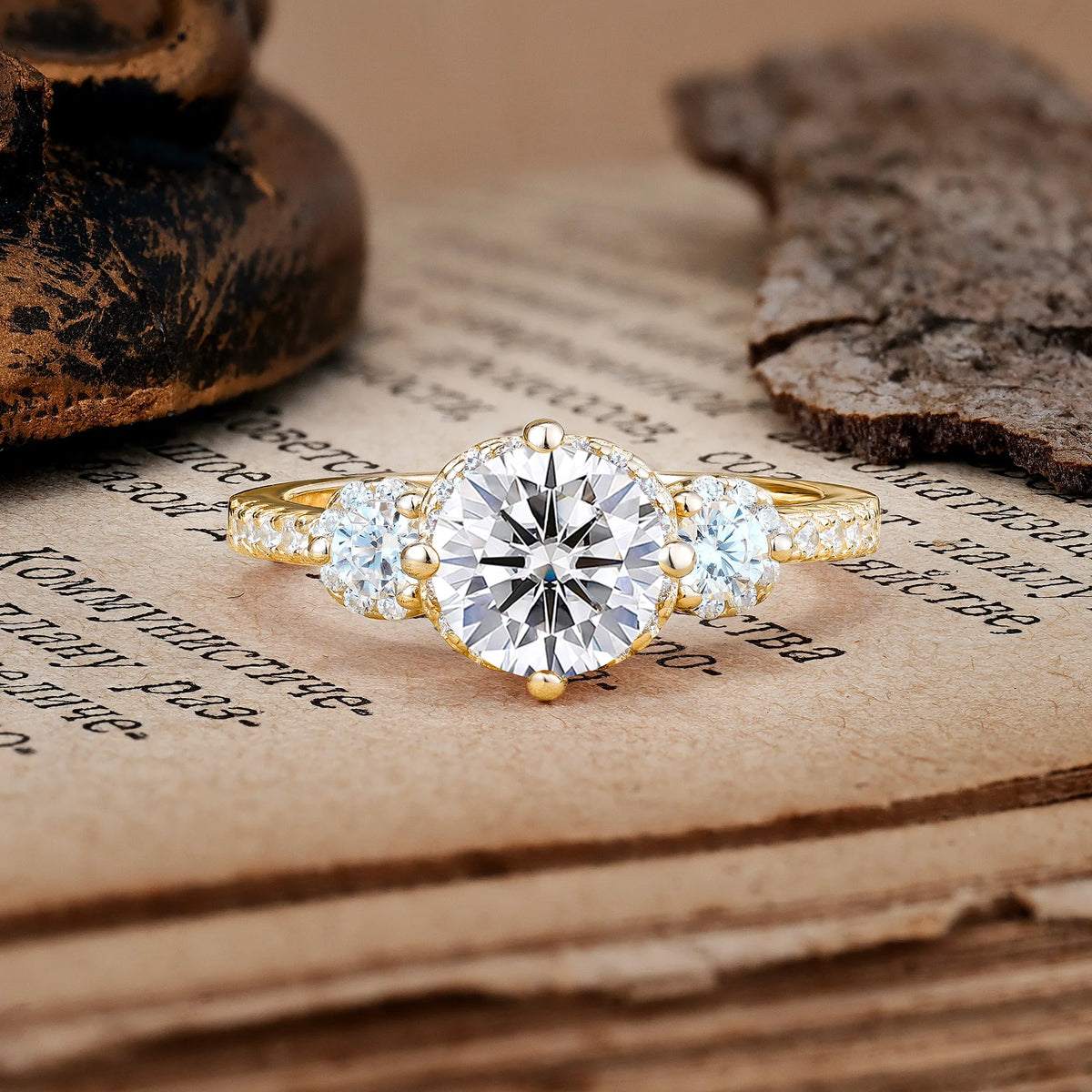 Luxurious and Dazzling 4 Prong Round Cut Lab Diamond Engagement Ring