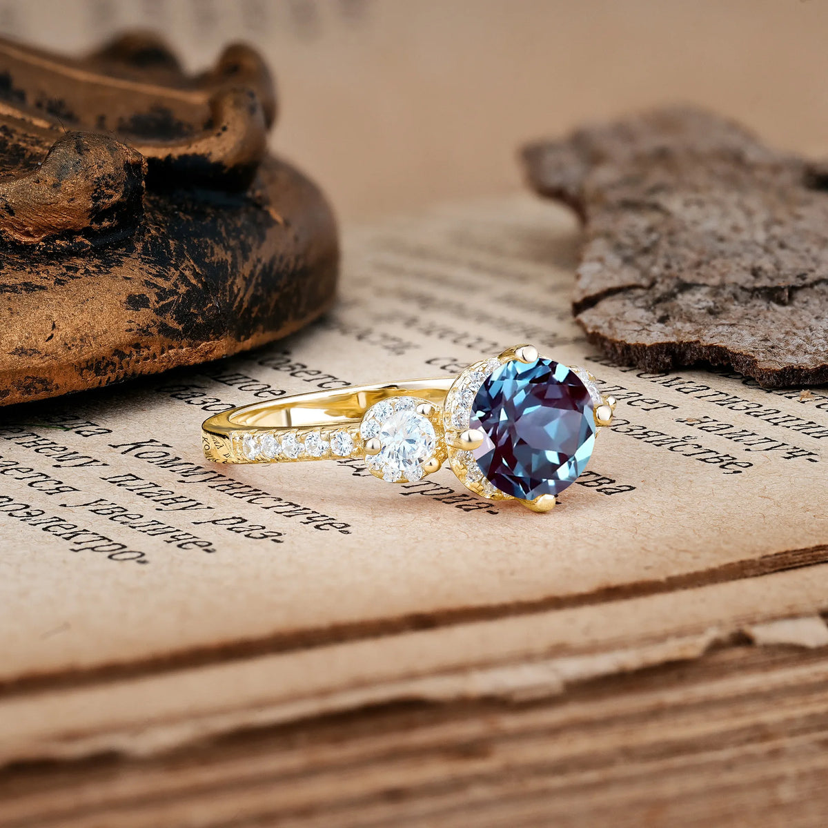 Luxurious and Dazzling 4 Prong Round Cut Alexandrite Engagement Ring