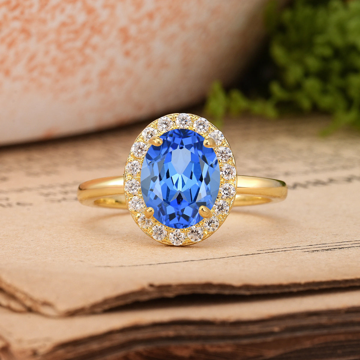 Oval Cut Sapphire Luxurious and Unique 4-Prong Engagement Ring
