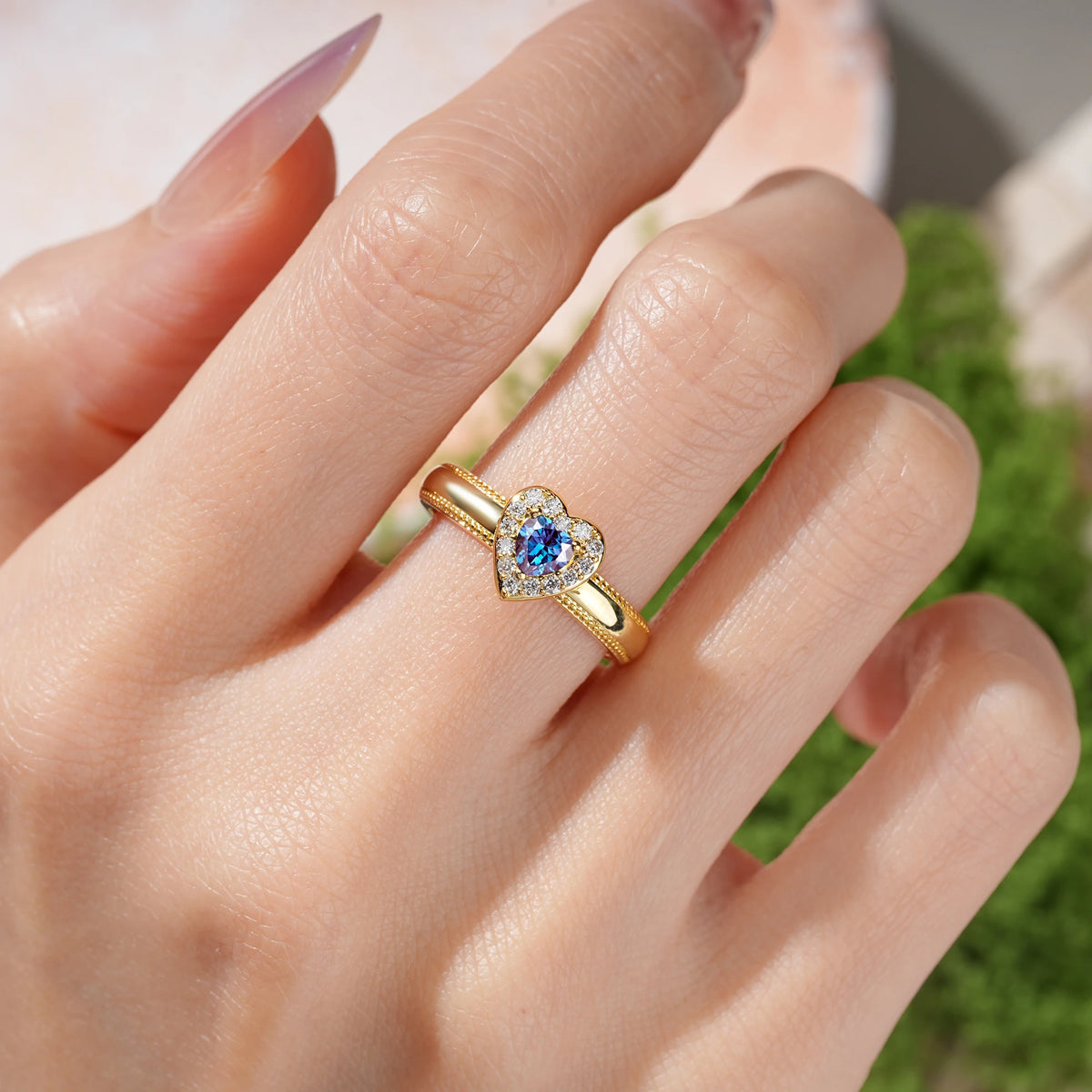 Heart Cut Alexandrite Classic Vintage 3 Prong Engagement Ring