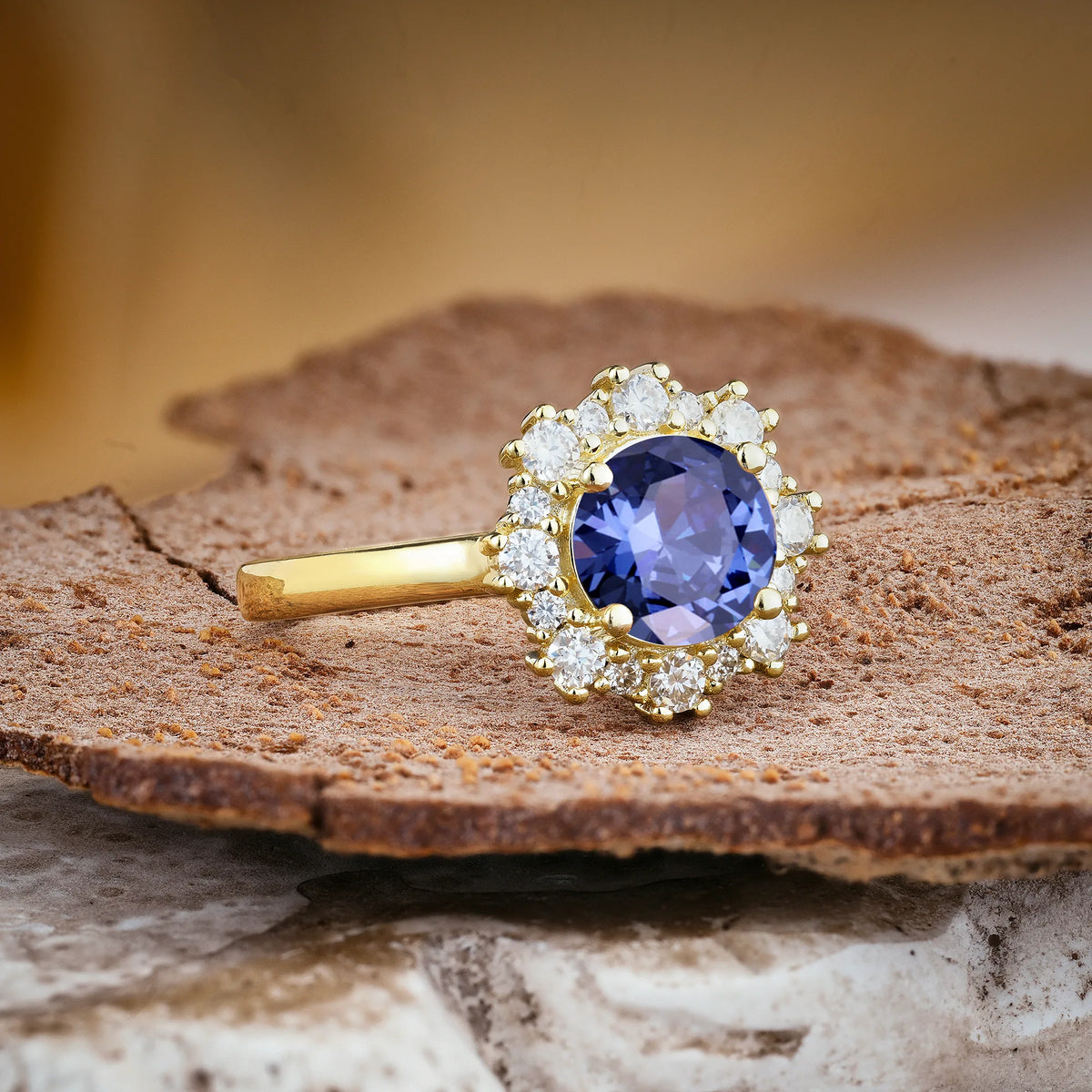 Unique Pavé-Set, Luxurious 4-Prong Round-Cut Tanzanite Engagement Ring