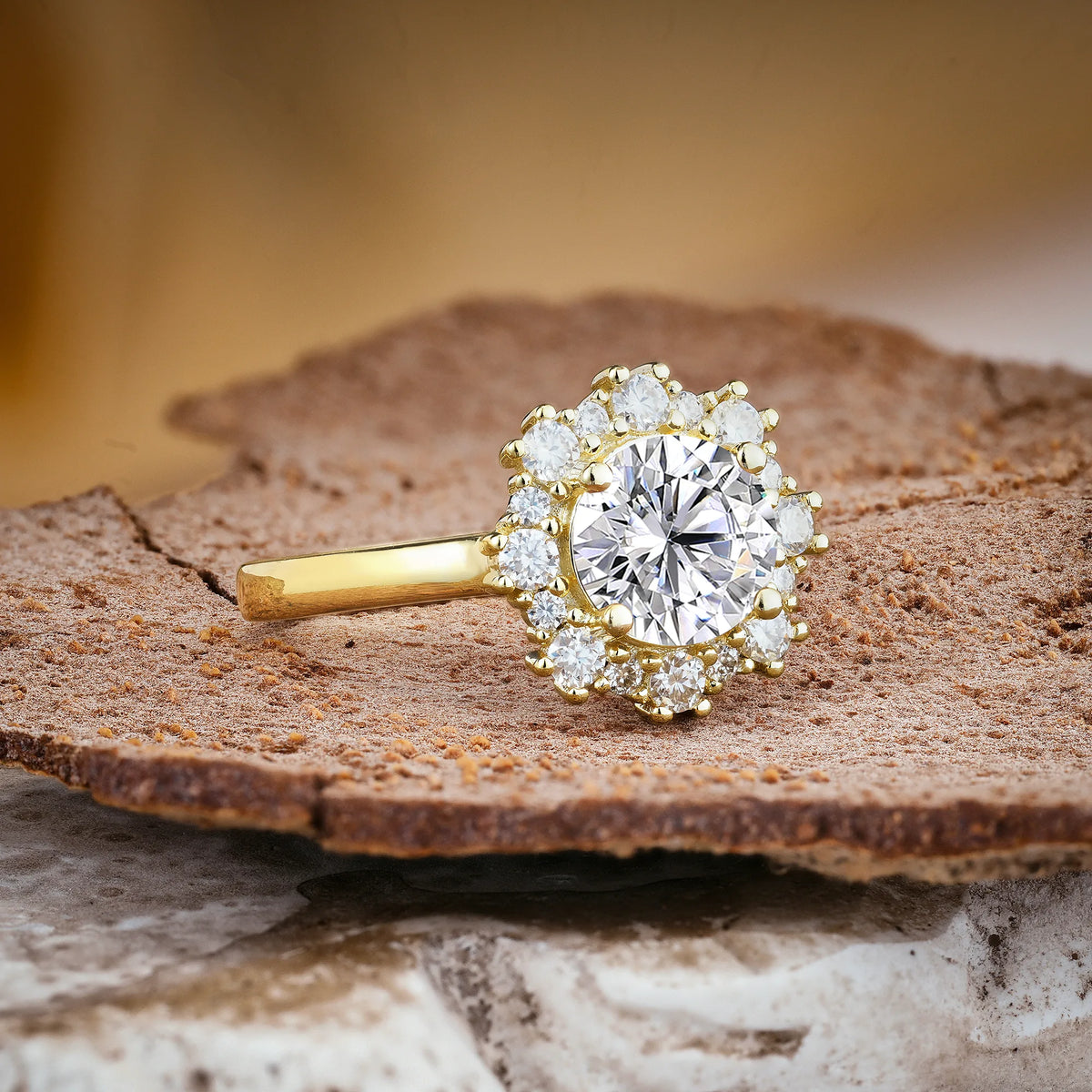 Unique Pavé-Set, Luxurious 4-Prong Round-Cut Lab Diamond Engagement Ring
