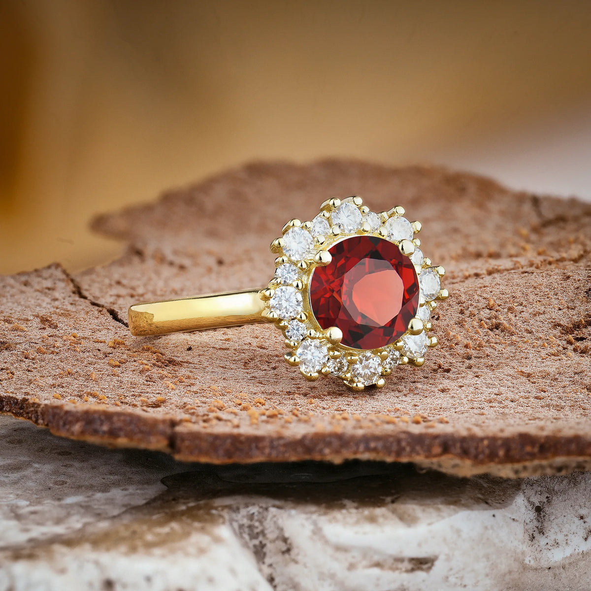 Unique Pavé-Set, Luxurious 4-Prong Round-Cut Garnet Engagement Ring