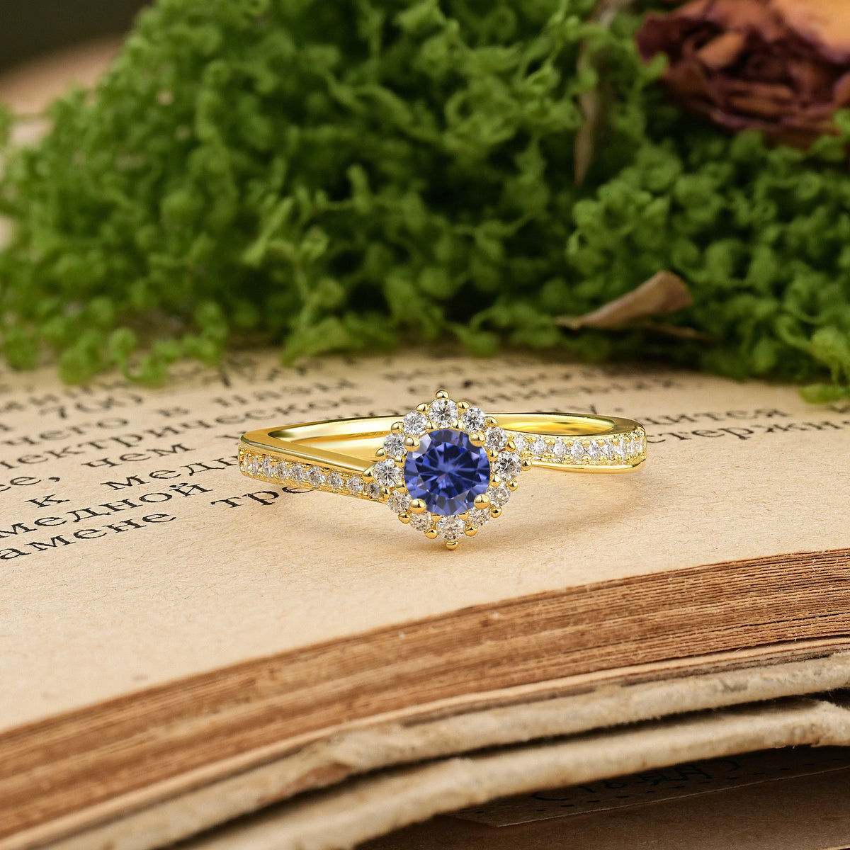 Round Cut Tanzanite Classic Pavé-Set, Luxurious 4-Prong Engagement Ring