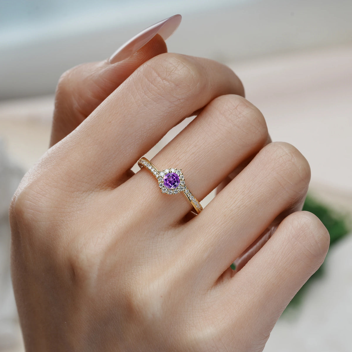 Round Cut Amethyst Classic Pavé-Set, Luxurious 4-Prong Engagement Ring