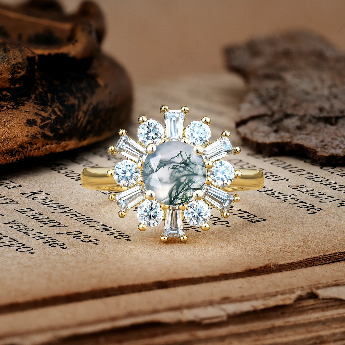 Unique Luxurious 4-Prong Round Cut Moss Agate Engagement Ring
