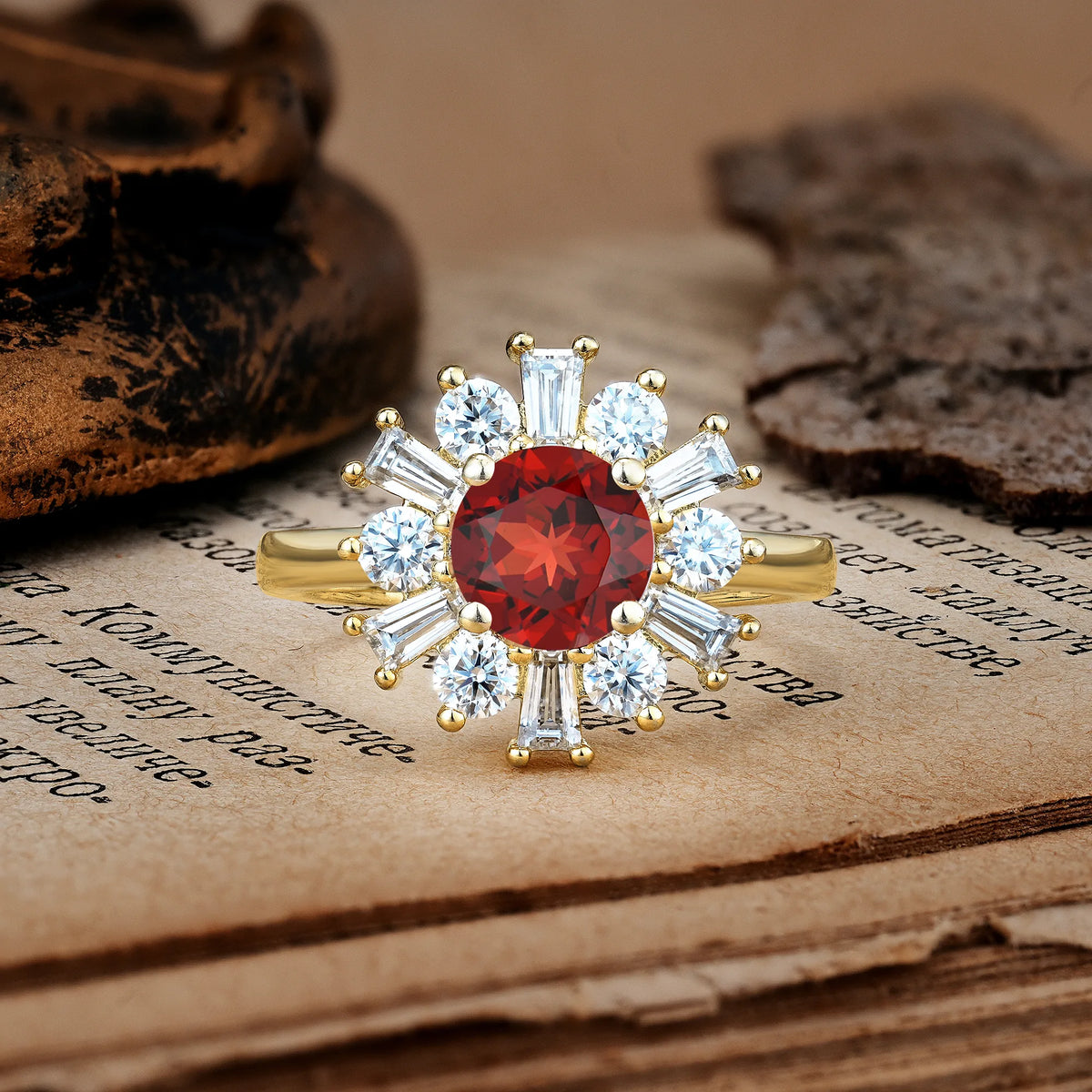 Unique Luxurious 4-Prong Round Cut Garnet Engagement Ring