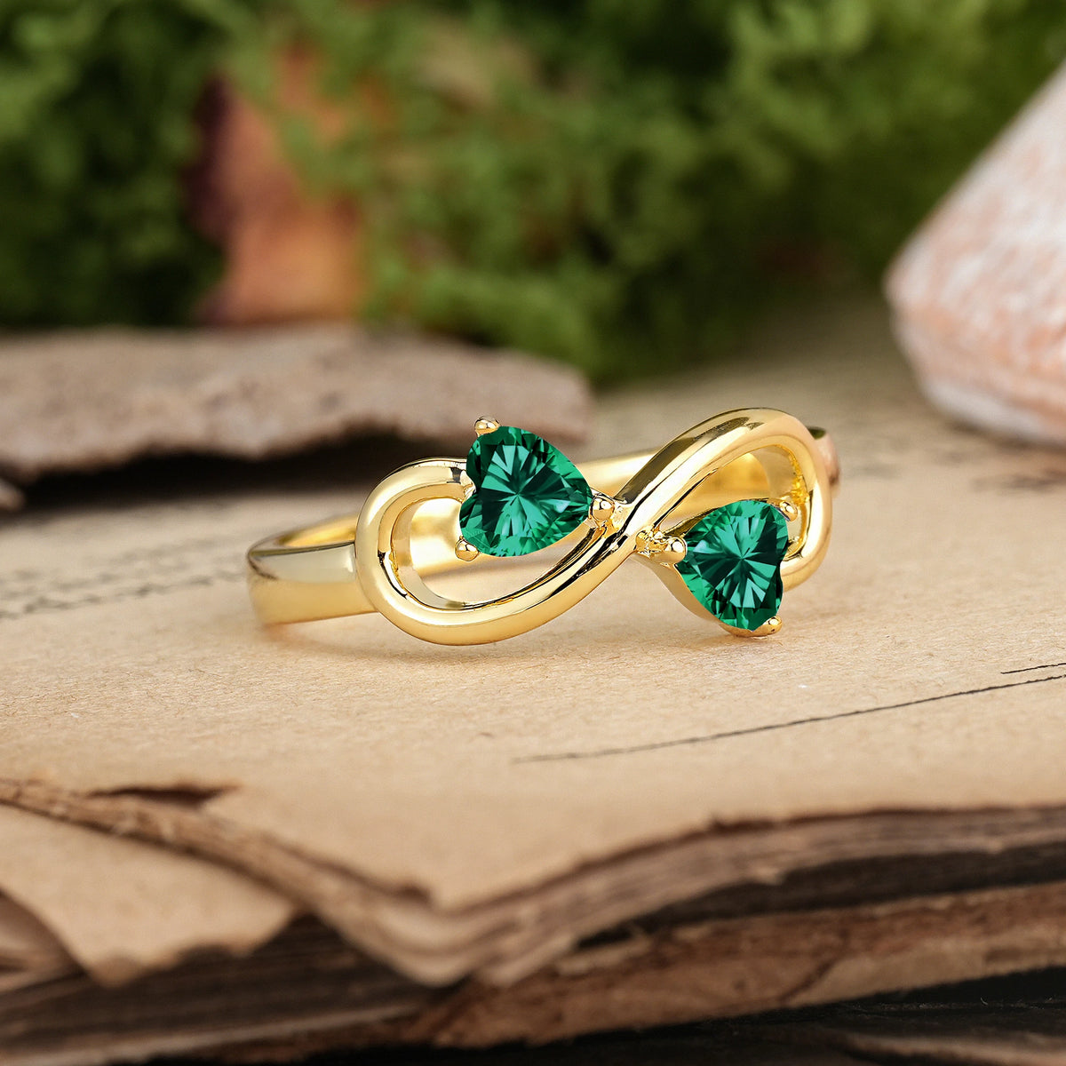 Heart Cut Emerald Unique Intertwined 3 Prong Double Promise Ring