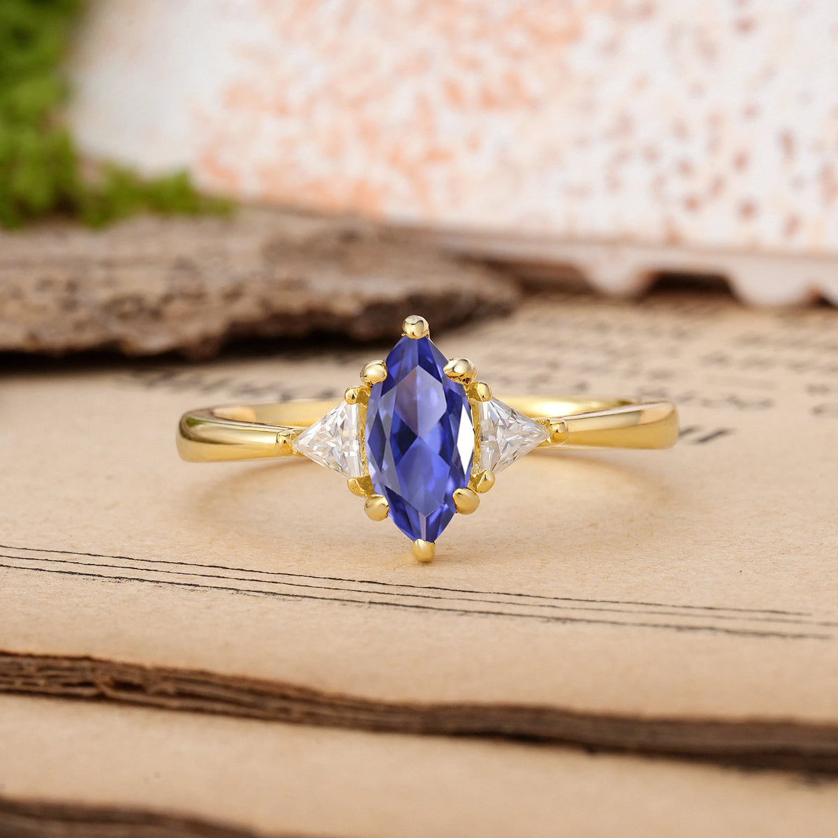 Marquise-Cut Tanzanite Unique 6-Prong Engagement Ring