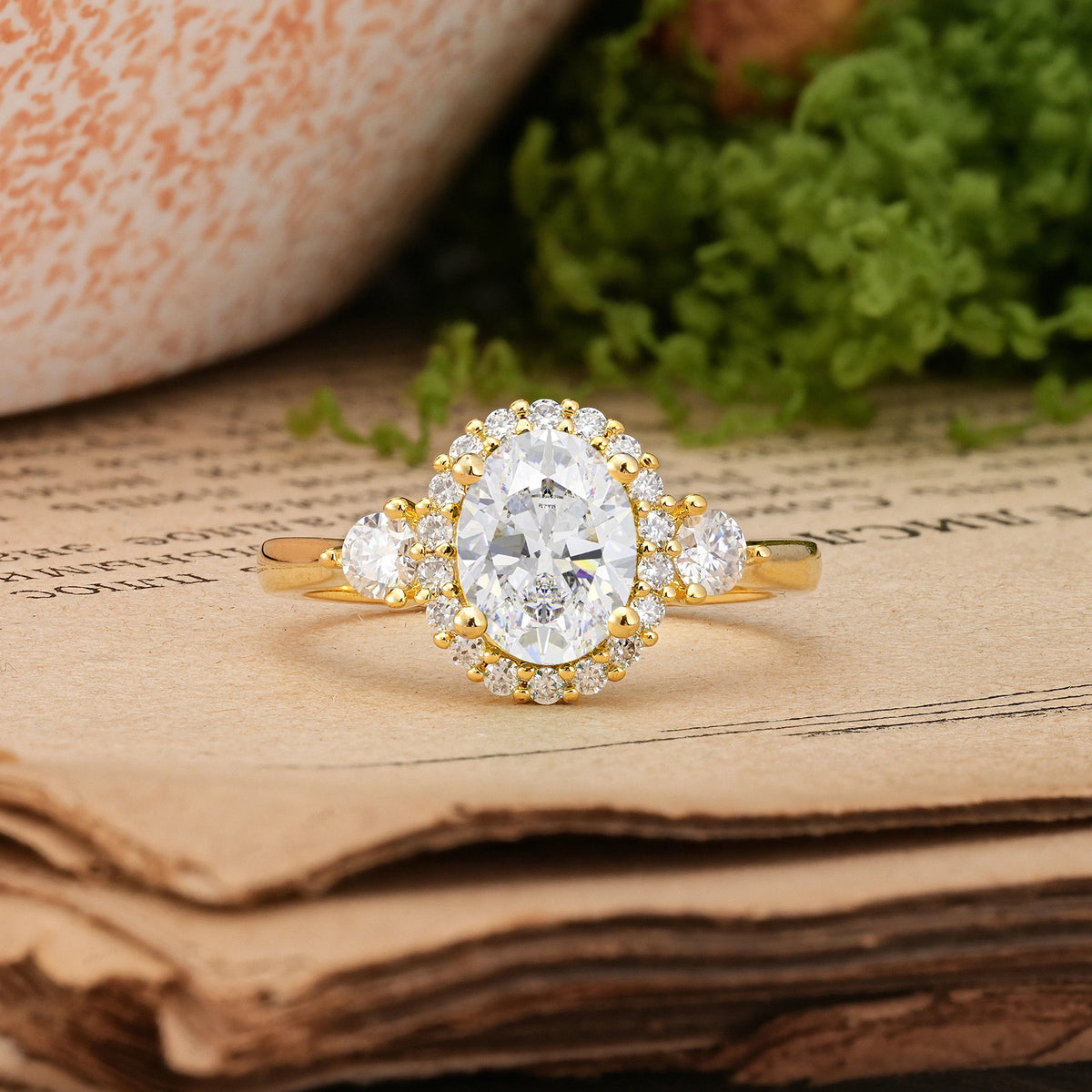 Oval Cut Moissanite Classic Luxury 4-Prong Engagement Ring
