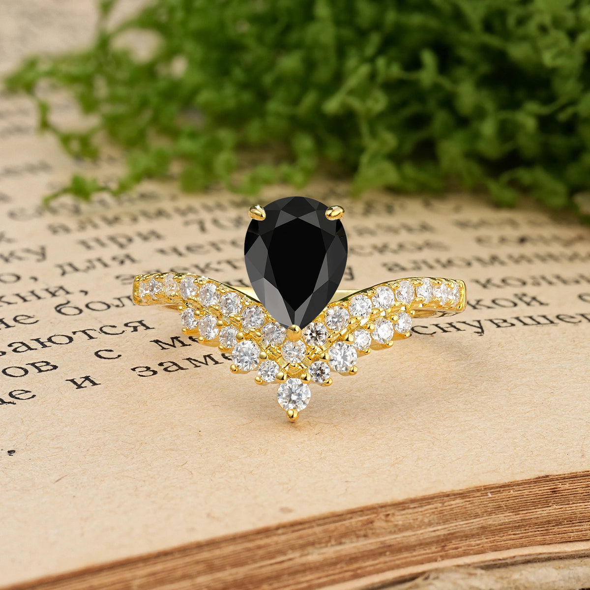 Pear Cut Black Onyx Classic and Unique 3-Prong Crown Setting Engagement Ring