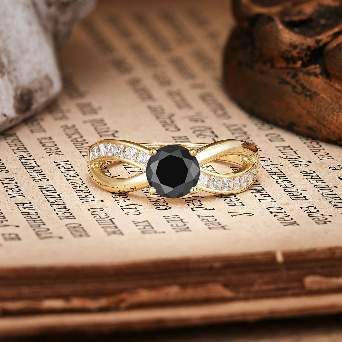 Elegant Continuous Princess Side Gem Infinity Loop Round Cut Black Onyx Engagement Ring