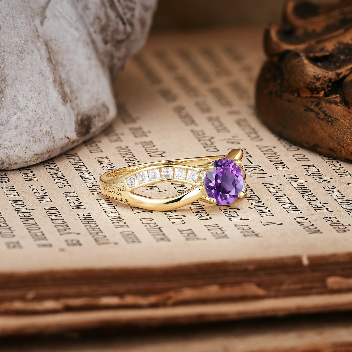 Elegant Continuous Princess Side Gem Infinity Loop Round Cut Amethyst Engagement Ring