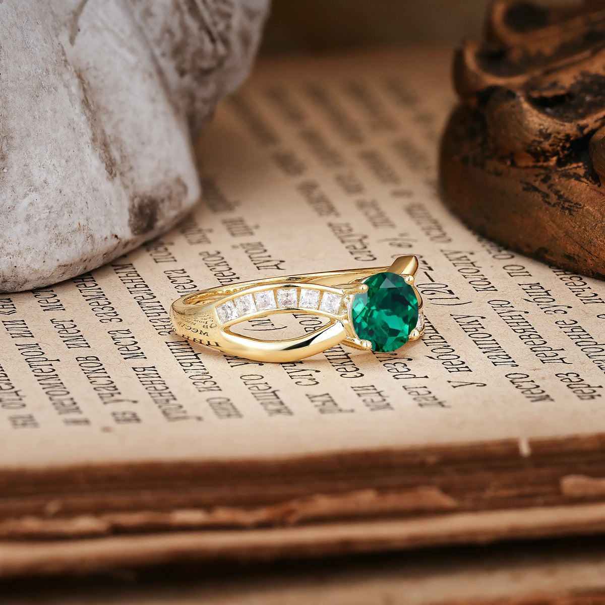 Elegant Continuous Princess Side Gem Infinity Loop Round Cut Emerald Engagement Ring