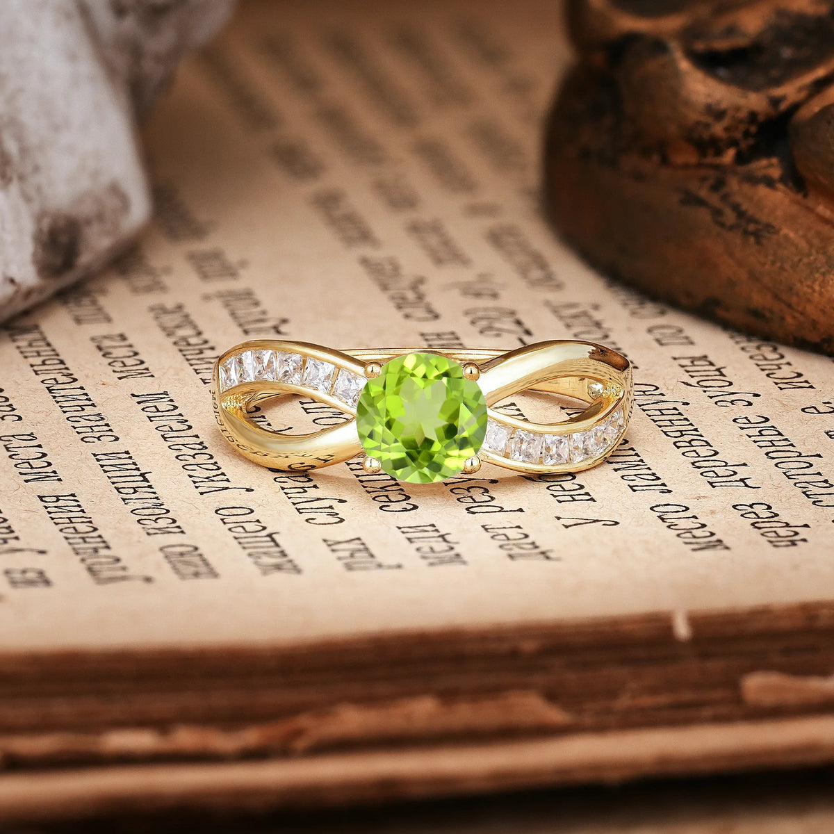 Elegant Continuous Princess Side Gem Infinity Loop Round Cut Peridot Engagement Ring
