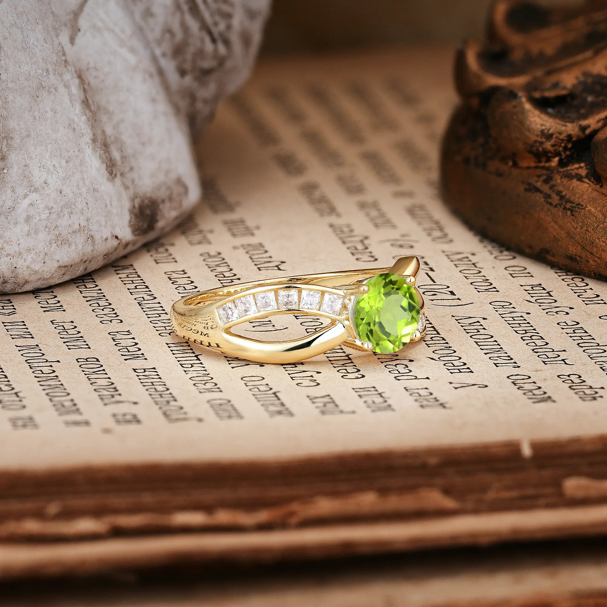 Elegant Continuous Princess Side Gem Infinity Loop Round Cut Peridot Engagement Ring