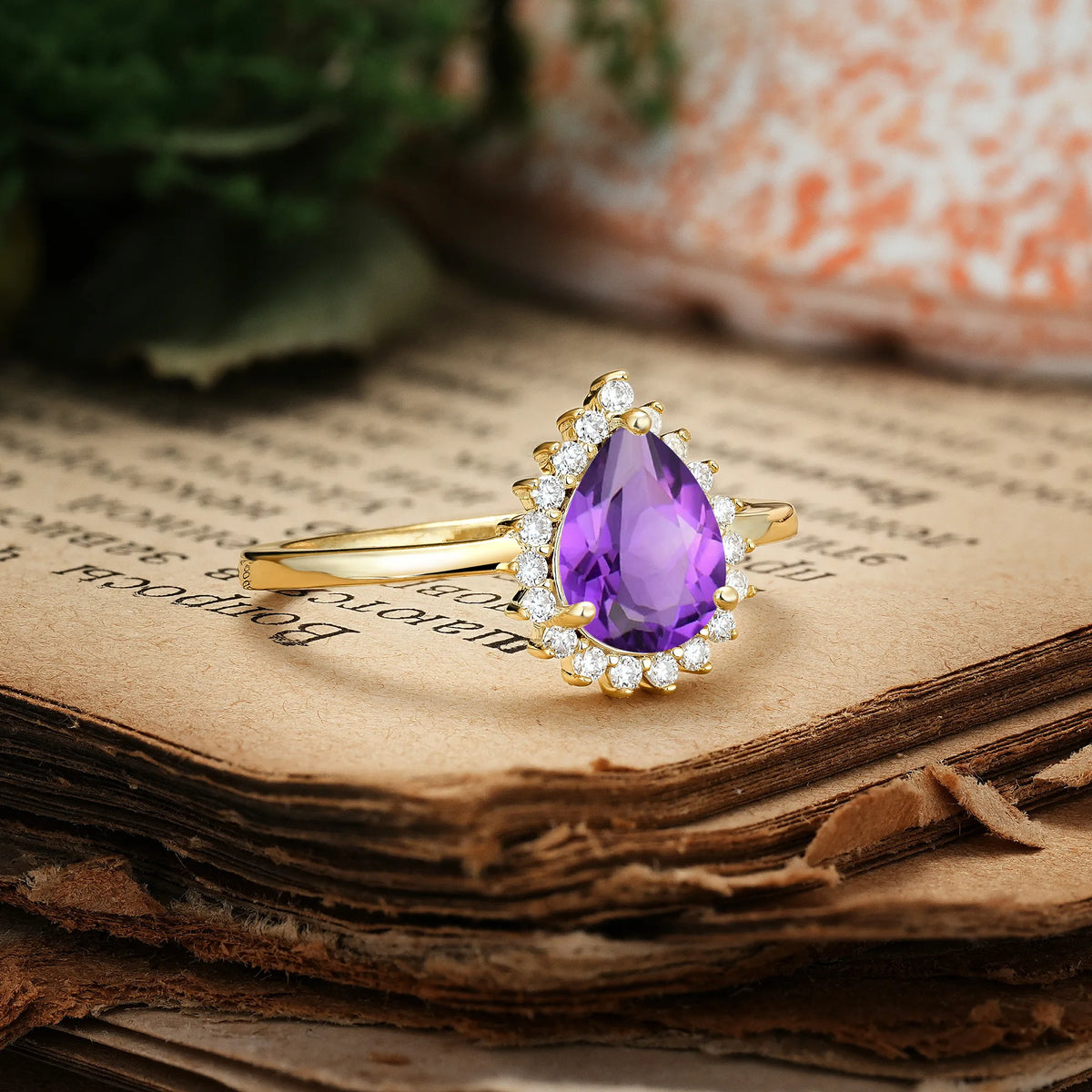 Classic Vintage 3-Prong Pear Cut Amethyst Engagement Ring